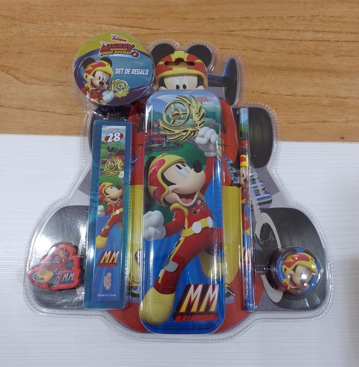 Set de regalo utiles+cartuchera
