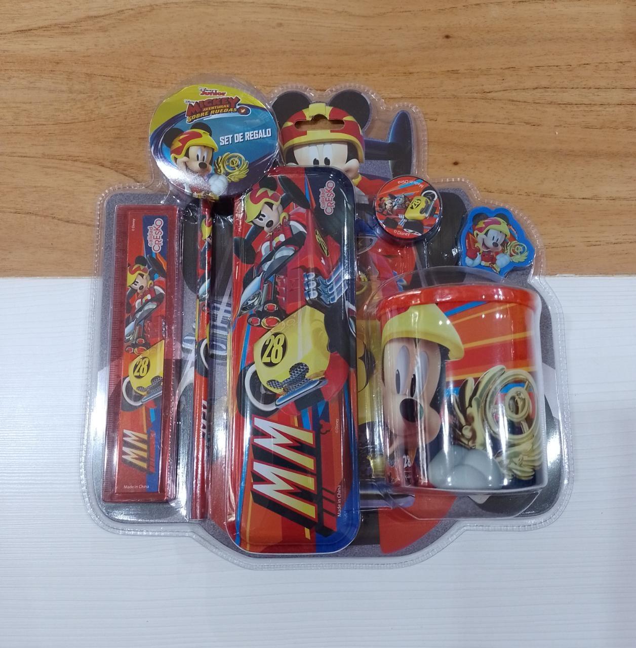 Set de regalo utiles+cartuchera