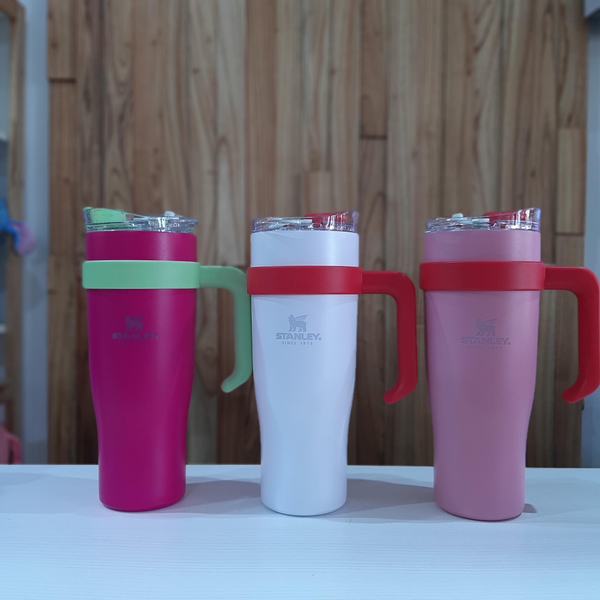 Vaso Quencher media manija