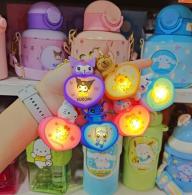 Llavero con luz Sanrio/Stitch/Capi/Labubu